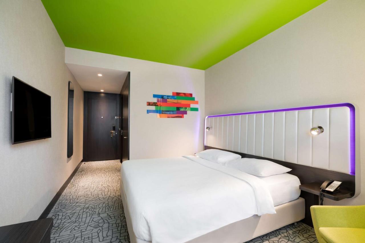 Park Inn by Radisson Istanbul Atasehir Bagian luar foto