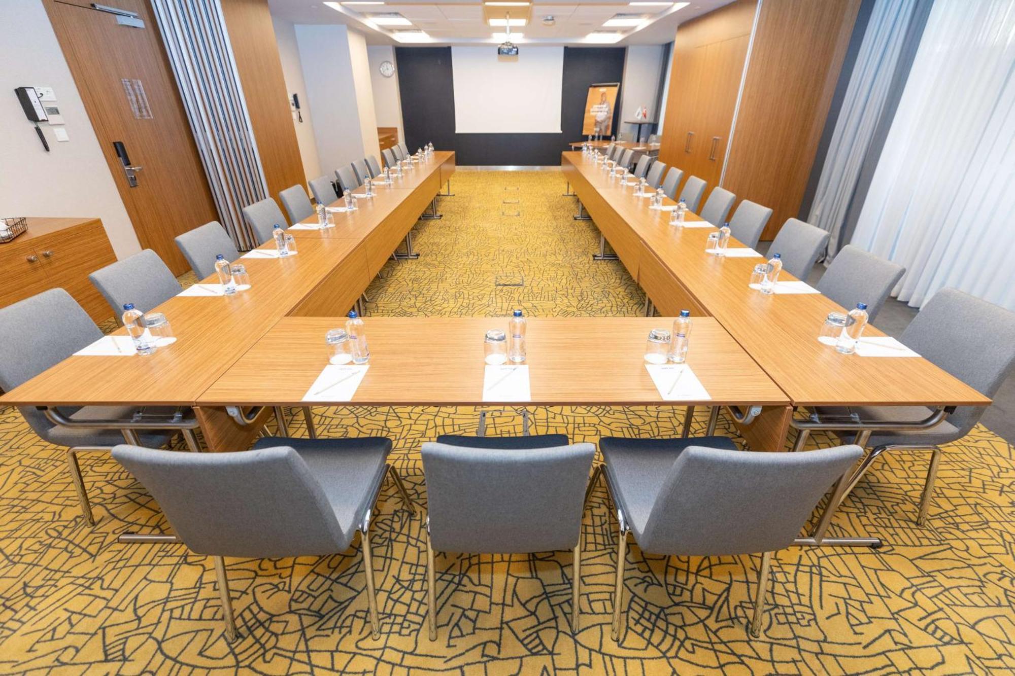 Park Inn by Radisson Istanbul Atasehir Bagian luar foto